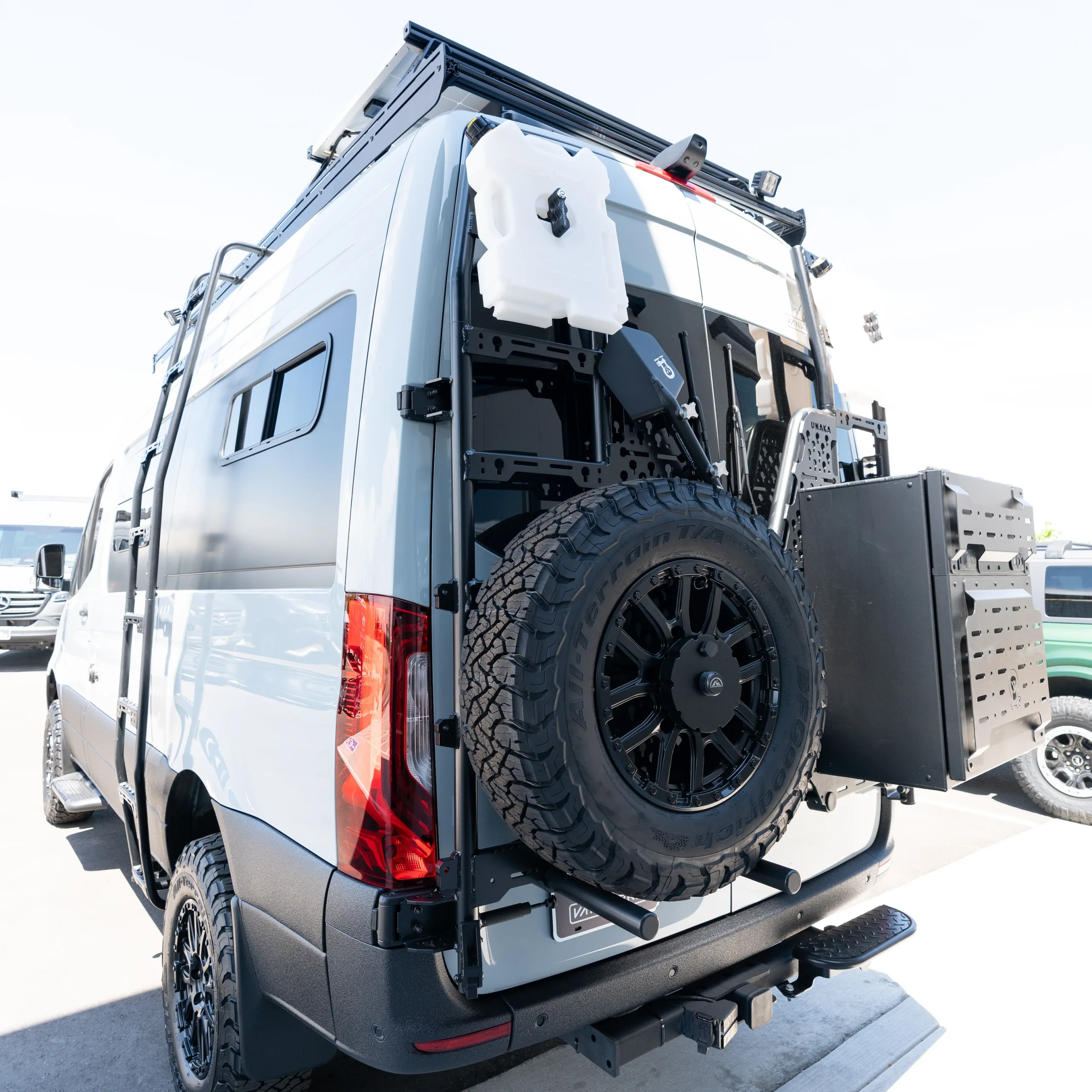 Rear Tire Carrier with Ladder